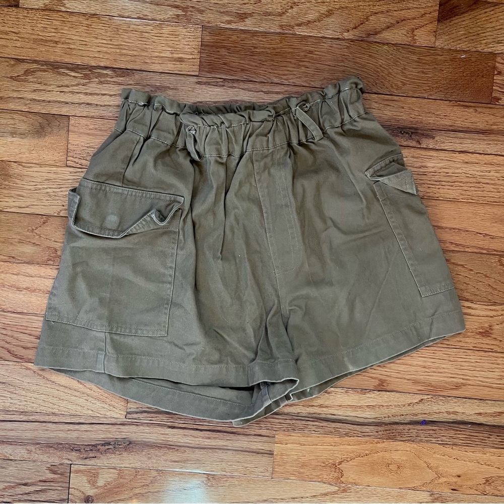 Urban Outfitters High Waisted Cargo Shorts
